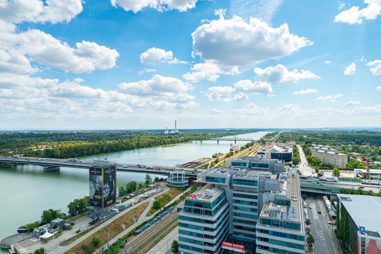 Vienna Residence, Marina Tower - Danube Bagian luar foto